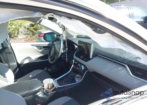 2024 Toyota Rav4 Xle z USA, uszkodzony, nr VIN 2T3P1RFV2RC396932